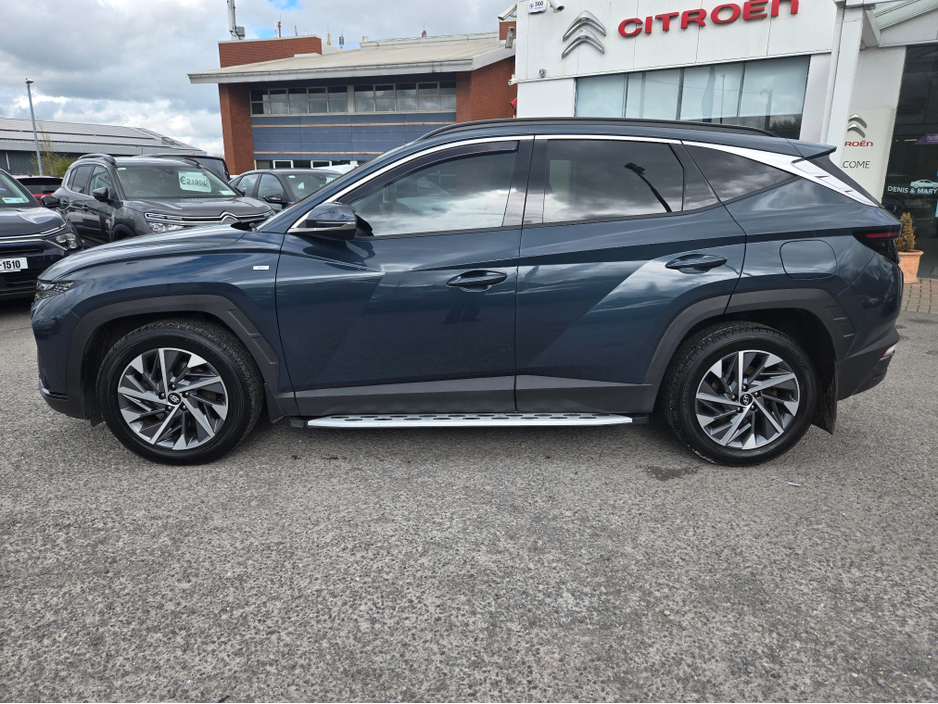 2023 Hyundai Tucson - image 2