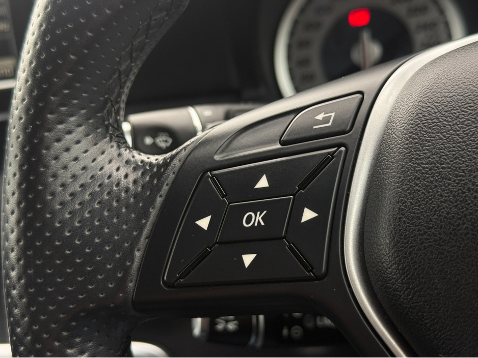 2015 Mercedes-Benz A Class - image 20