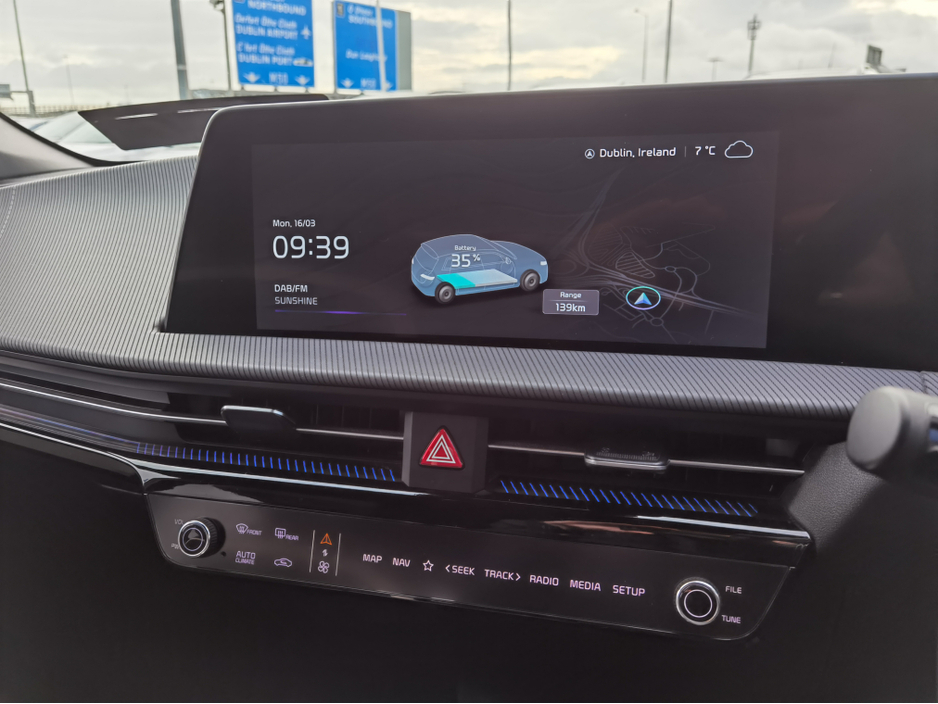 2023 Kia EV6 - image 16