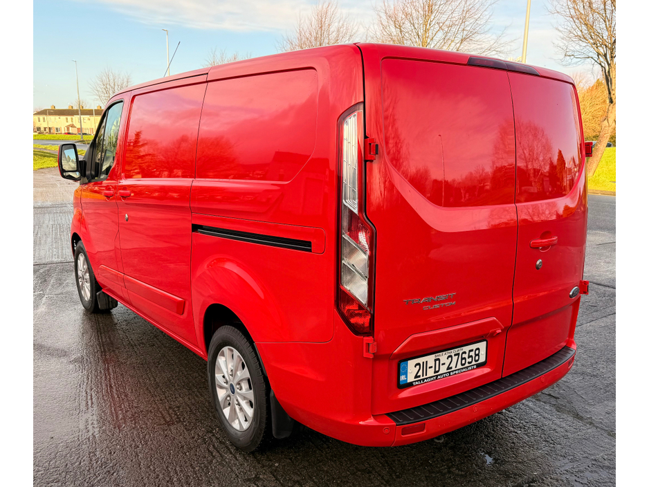 2021 Ford Transit Custom - image 9