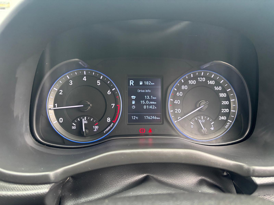 2019 Hyundai Kona - image 3