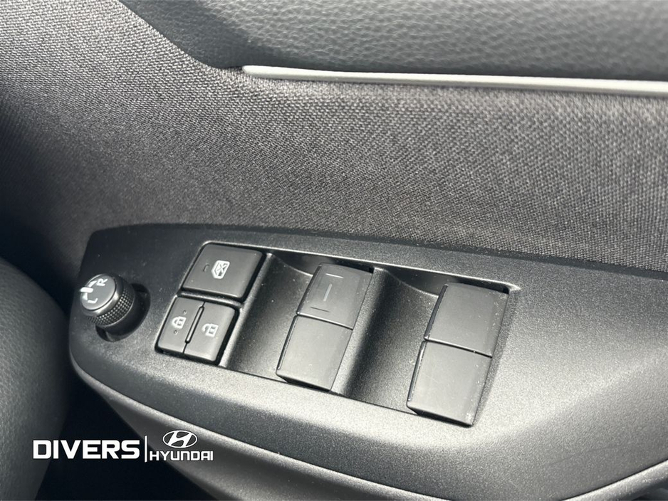 2022 Toyota Yaris Luna Sport €19,495