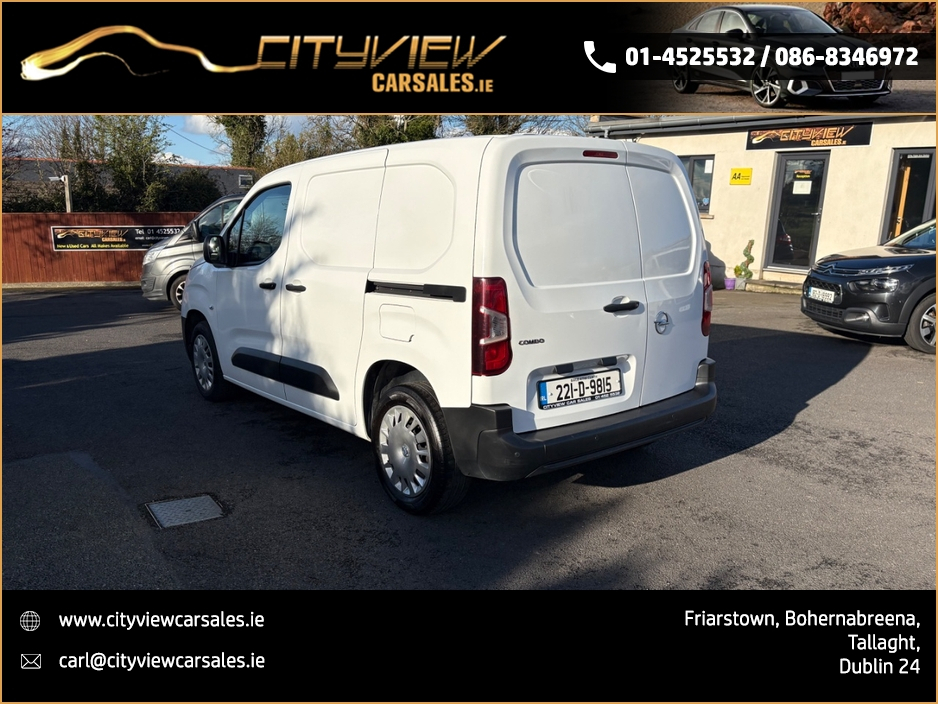 2022 Opel Combo - image 6