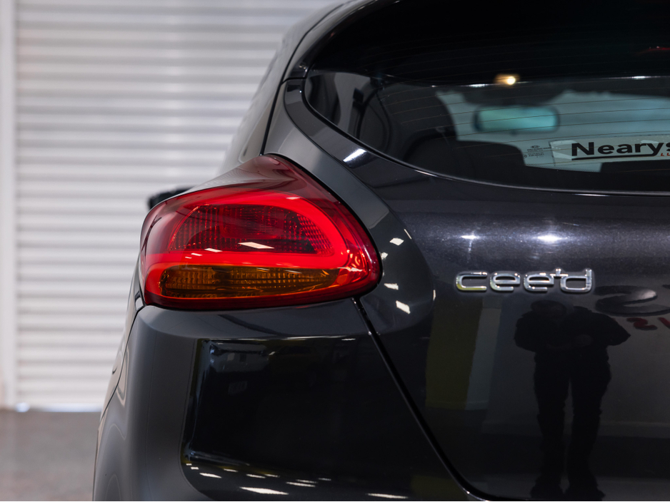 2015 Kia Ceed - image 10