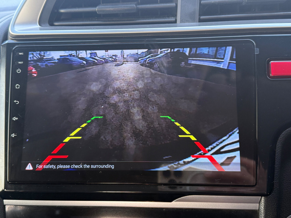 2017 Honda Jazz - image 12