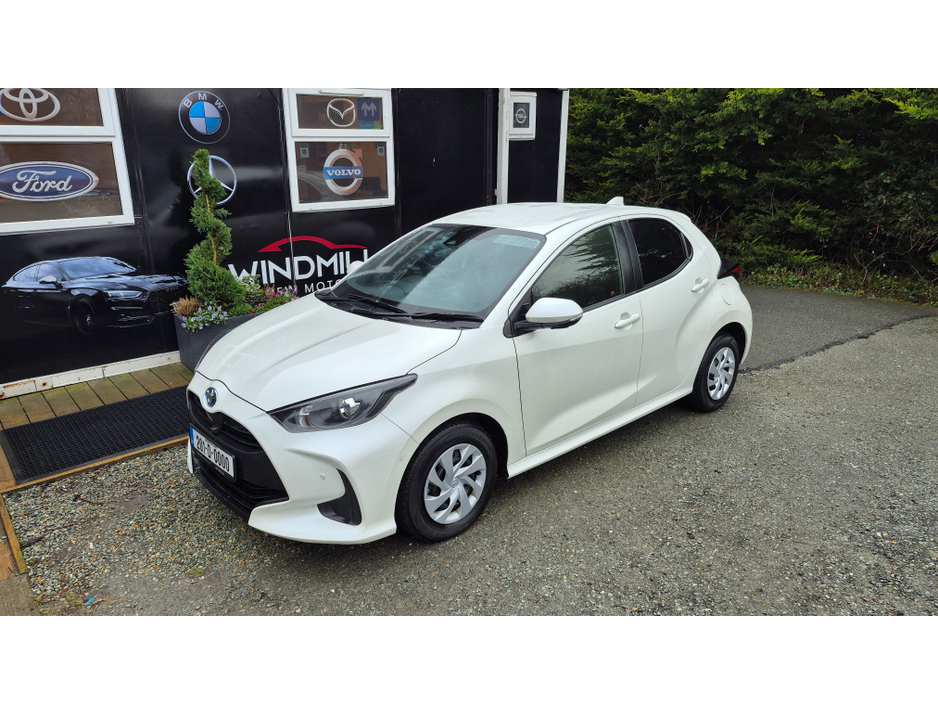 2020 Toyota Yaris X-pack Hybrid Automatic €14,950