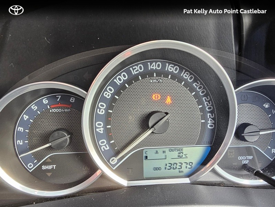 2015 Toyota Auris 1.33 5DR SOL 4DR €13,950