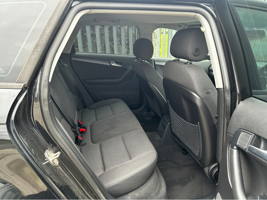 2013 Audi A3 Sportback - image 8