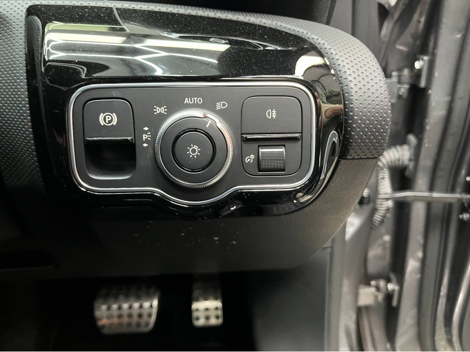 2020 Mercedes-Benz A Class - image 15