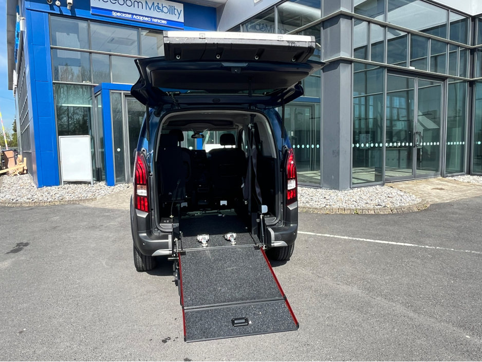 2020 Peugeot Rifter Auto Diesel Wheelchair Access €22,500