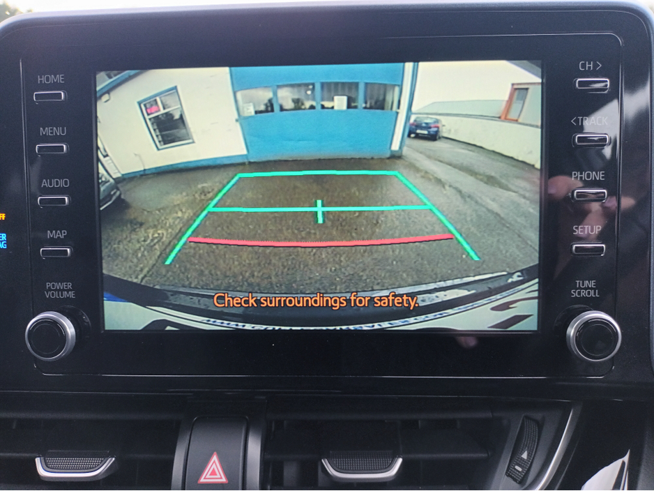 2022 Toyota C-HR - image 9