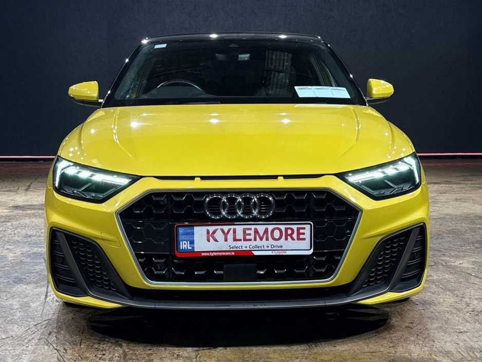 2022 Audi A1 S-LINE - YELLOW/BLACK TWO TONE - PADDLE SHIFT - CRUISE CONTROL - HEATED SEAT - DIGITAL DASH - REVERSE CAMERA €25,950