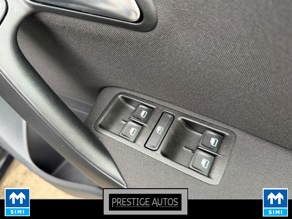 2015 Volkswagen Polo 1.2 PETROL COMFORT LINE AUTO ONLY 25000 KLM *CAR ID 94* €11,950