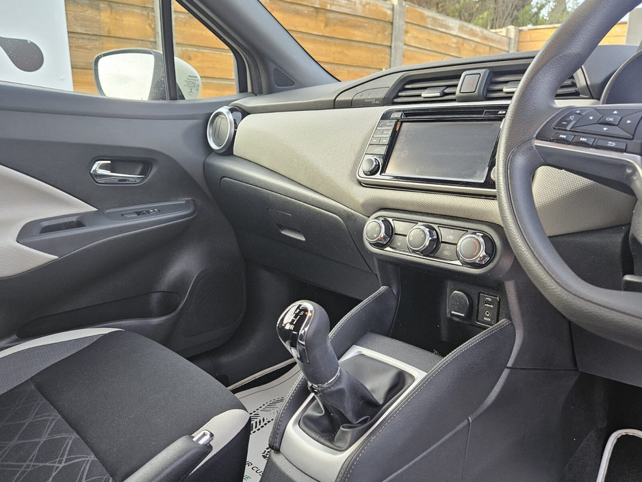 2017 Nissan Micra - image 26