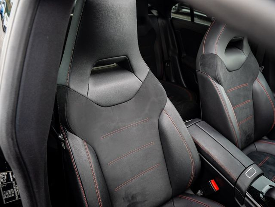 2023 Mercedes-Benz CLA Class CLA 250 E AMG LINE PREMIUM PLUS NIGHT EDITION *panoramic roof €31,950