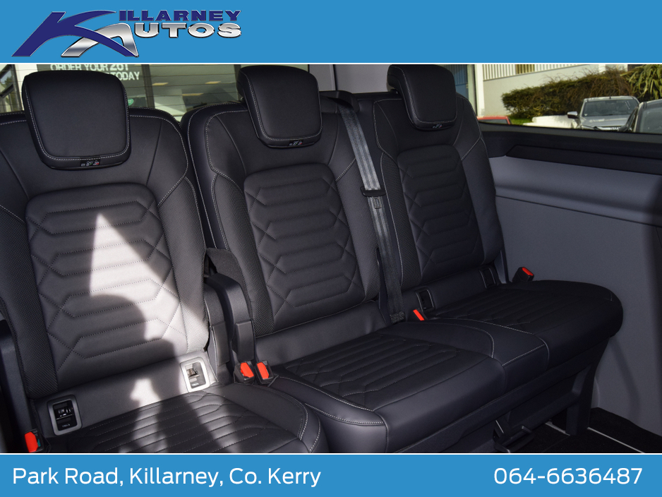 2026 Ford Tourneo Custom 2026 PHEV Tourneo Custom Limited 2.5 Auto