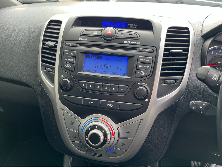 2015 Hyundai ix20 - image 17