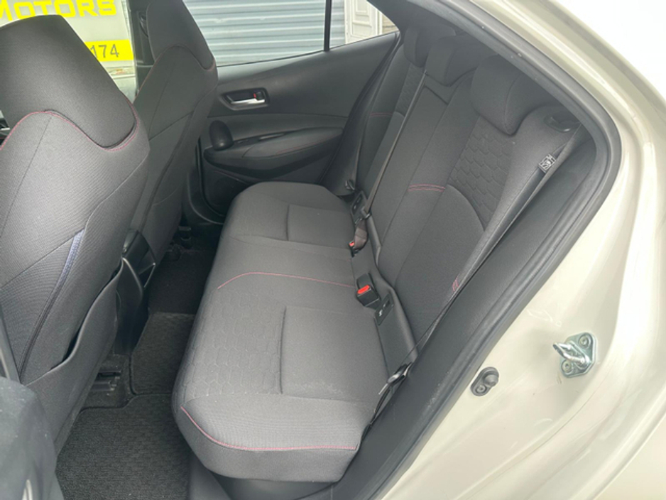 2018 Toyota Corolla SPORT AUTOMATIC HYBRID 1.8 FRESH IMPORT (1184) €17,995