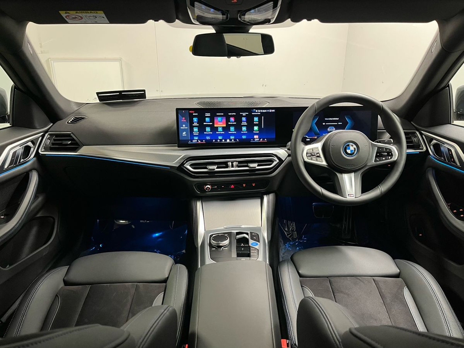 2024 BMW i4 M-Sport eDrive40 340BHP - Reversing Camera - Sat Nav - Climate Control - Heated Seats - Keyless Start - Apple CarPlay/Android Auto €48,950