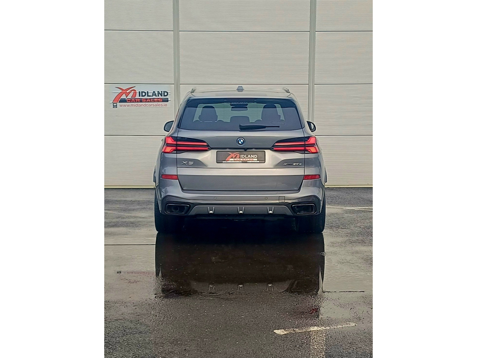 2025 BMW X5 XDRIVE50E M SPORT **Pan Sunroof** €96,800
