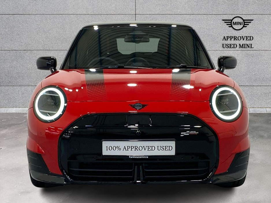 2025 MINI Hatch Cooper E €31,950