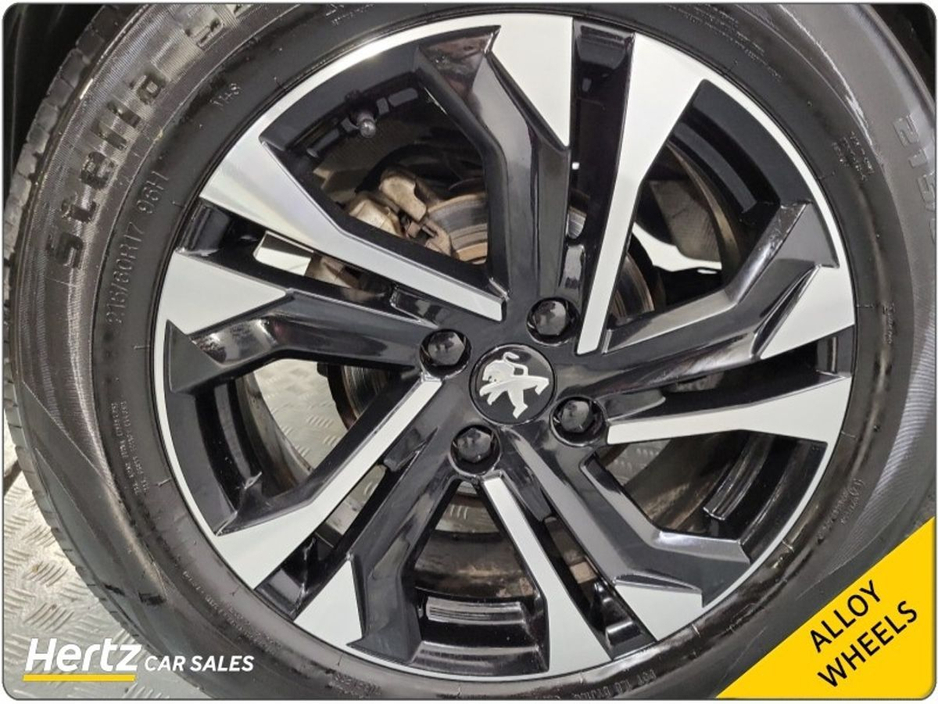 2023 Peugeot 2008 Allure 1.2 Petrol Manual €22,495