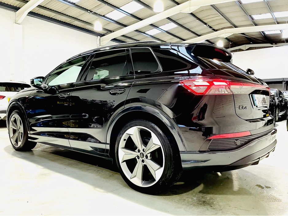 2024 Audi Q4 e-tron - image 8