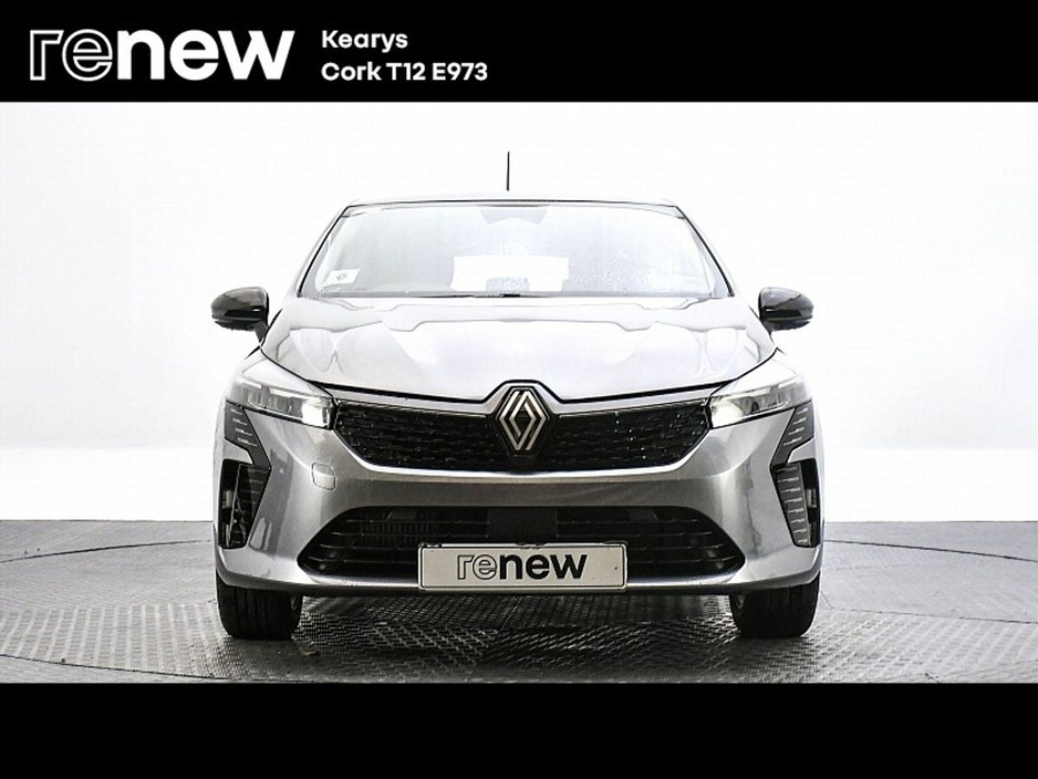 2025 Renault Clio - image 8