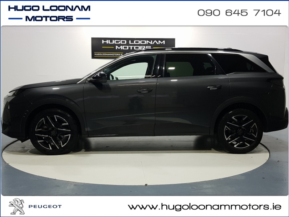 2025 Peugeot 5008 - image 4