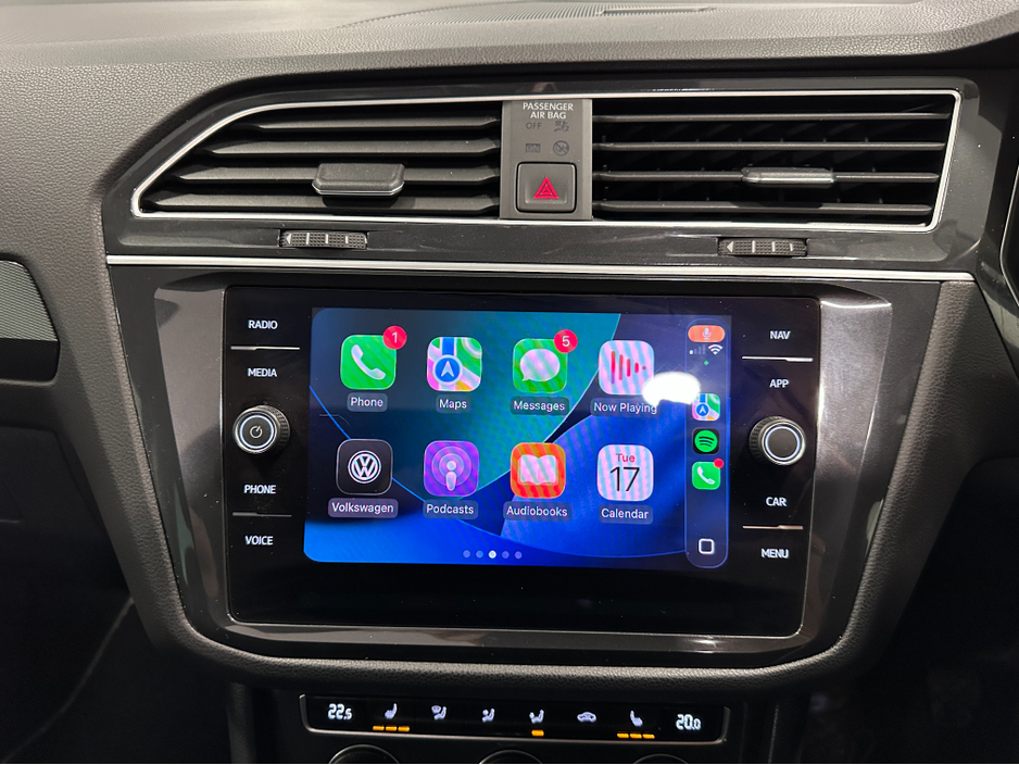 2020 Volkswagen Tiguan HIGHLINE 2.0 TDI MANUAL LOW KMS 150HP VW/AUDI SPECIALISTS WWW.DENISDARCYCARS.IE