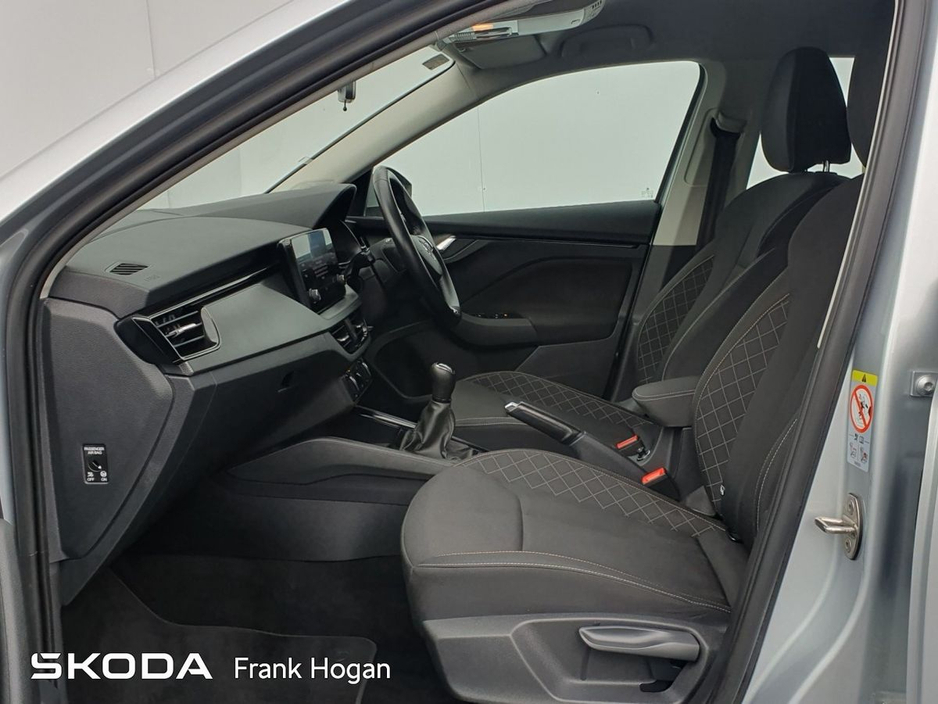 2021 Skoda Scala - image 4