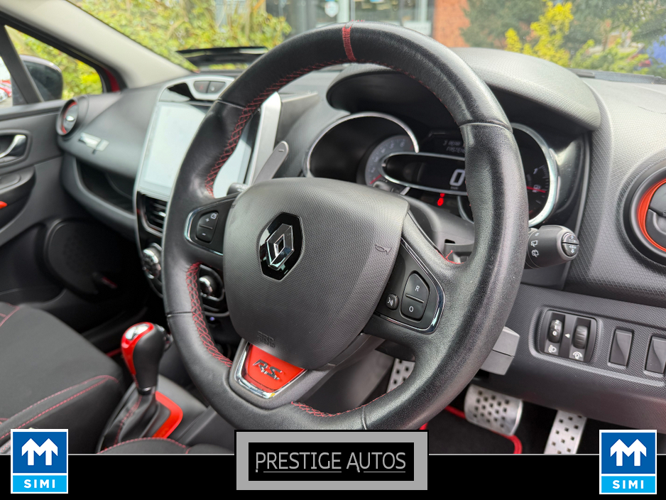 2014 Renault Clio - image 15
