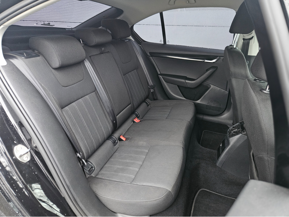 2017 Skoda Octavia STYLE 1.0 TSI 115HP 4DR €13,950