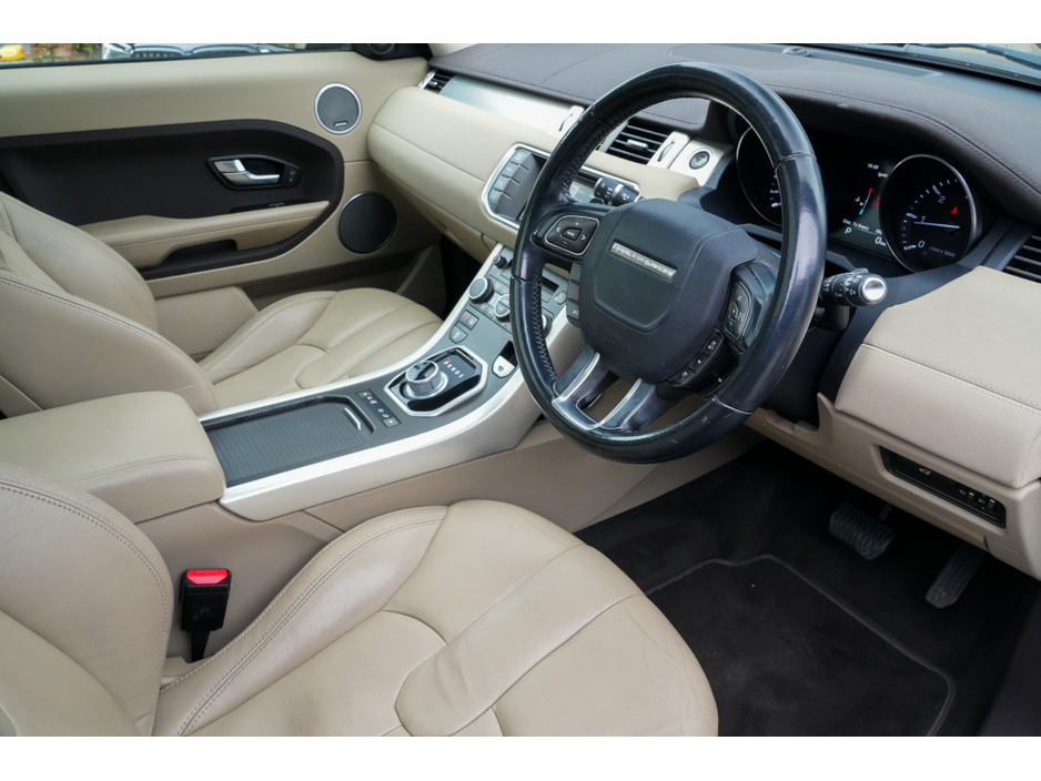 2014 Land Rover Range Rover Evoque - image 2