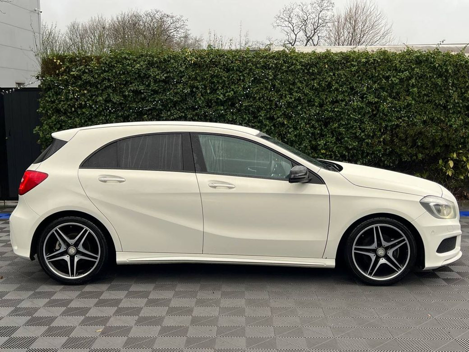 2015 Mercedes-Benz A Class A180 AMG-LINE 1.6 // SERVICE HISTORY // REVERSE CAMERA // DUAL ZONE CLIMATE CONTROL €15,750