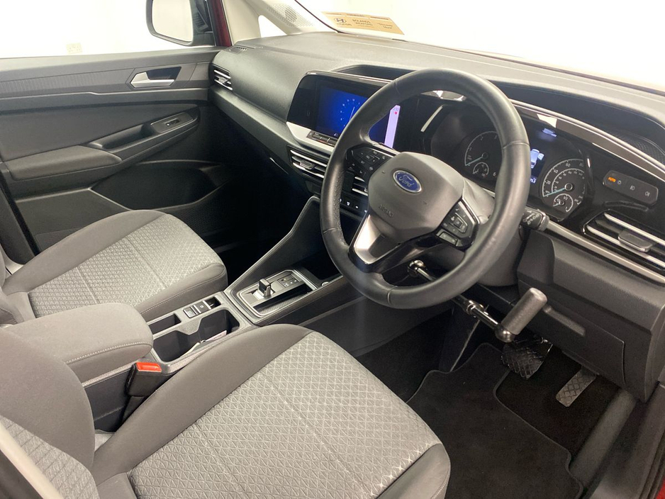 2024 Ford Tourneo Connect - image 6