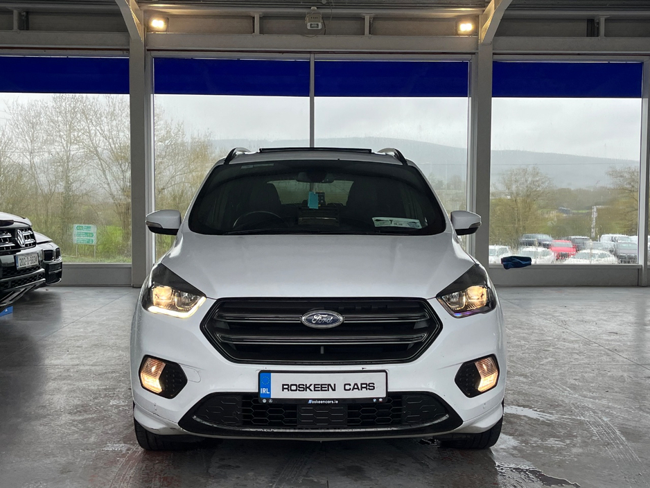 2018 Ford Kuga - image 3