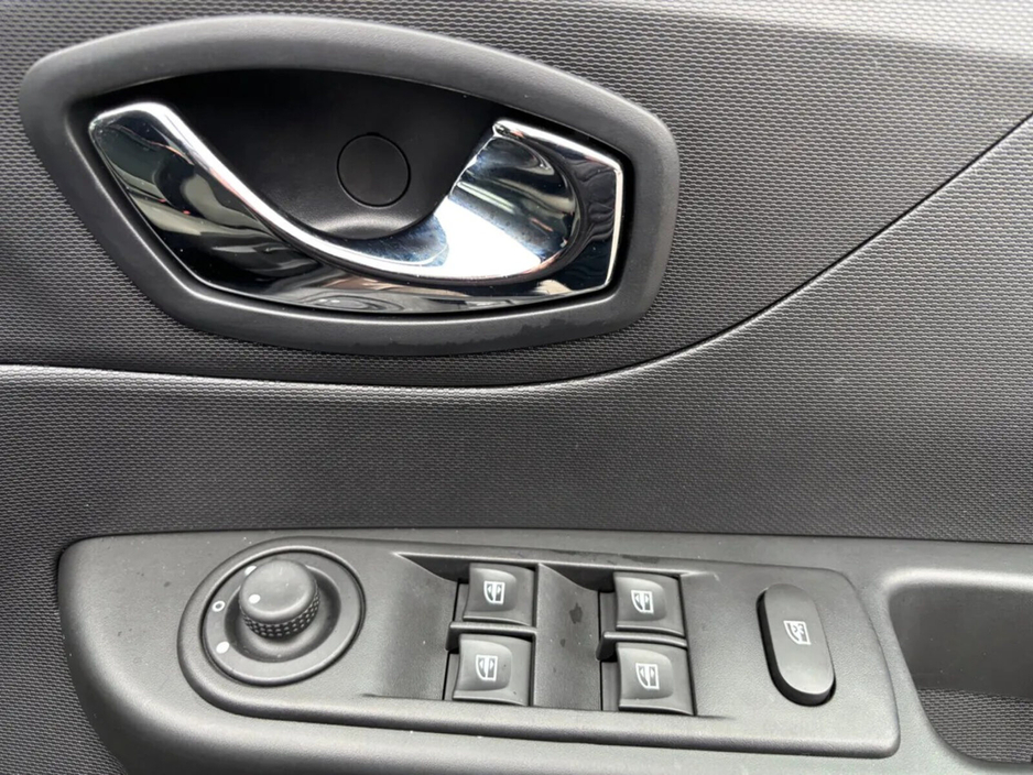 2014 Renault Captur TCe 90 S&S LIFE €7,000