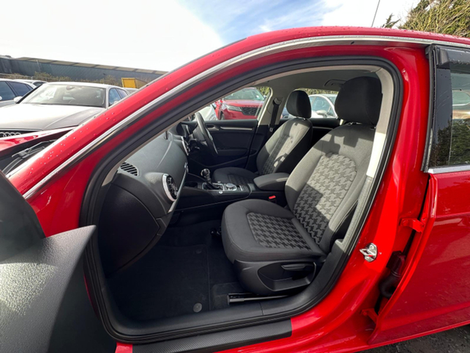 2016 Audi A3 - image 14