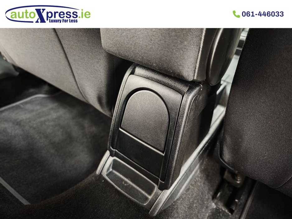 2017 Volkswagen Polo - image 22