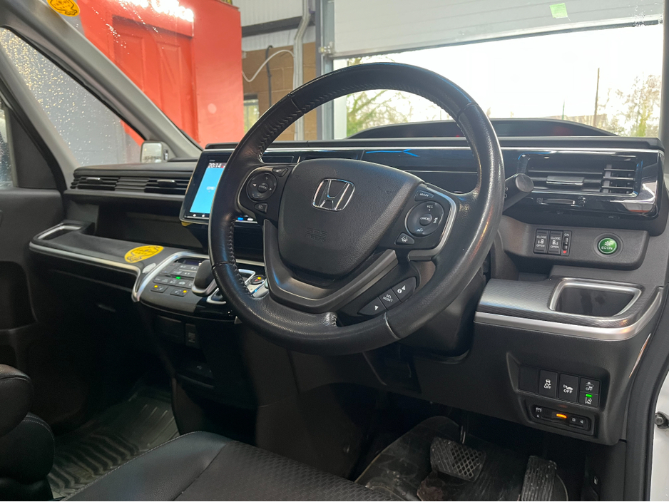2019 Honda Stepwagon €26950 2019 HONDA STEPWAGON SPADA G EX HYBRID SENSING 7 SEATS 2.0 AUTOMATIC / CRUISE CONTROL / REVERSE CAMERA / HEATED SEATS / AUTOMATIC DOORS €26,950