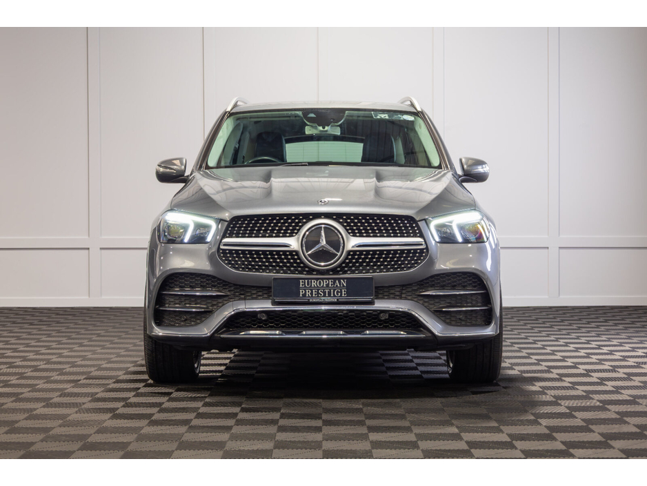 2019 Mercedes-Benz GLE Class - image 2
