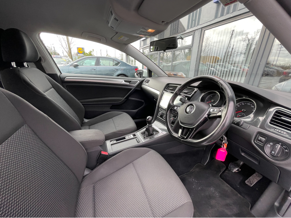 2017 Volkswagen Golf 1.6 TRENDLINE TDI 115HP 3DR €7,750