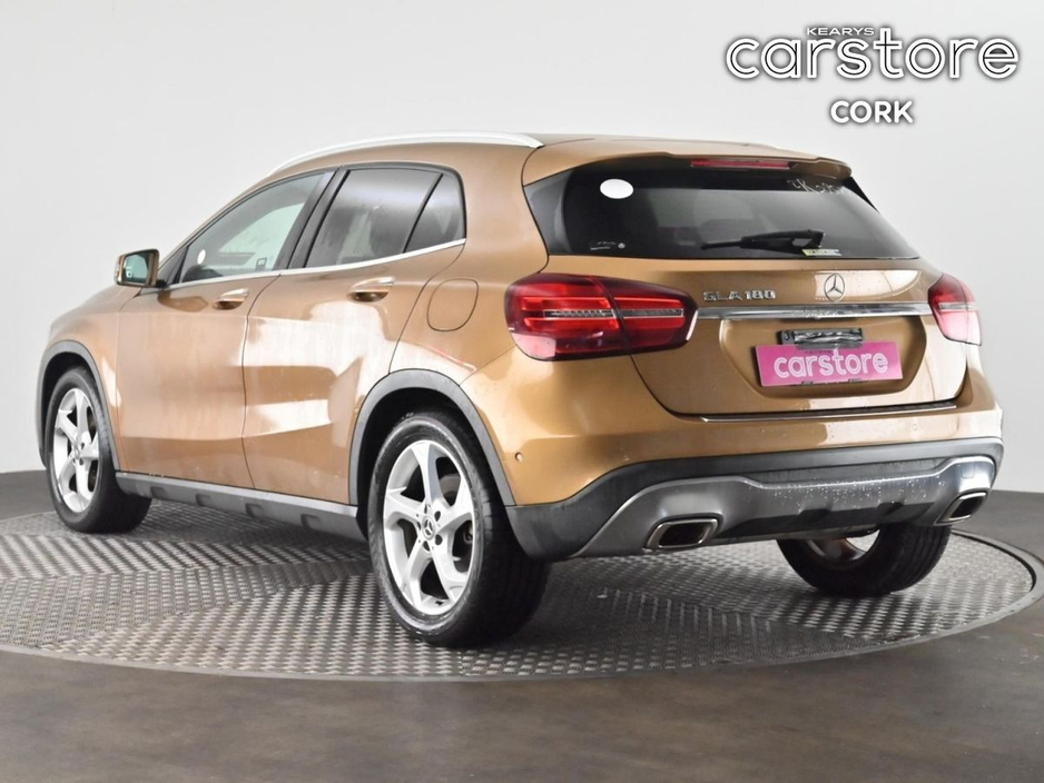 2017 Mercedes-Benz GLA Class - image 3