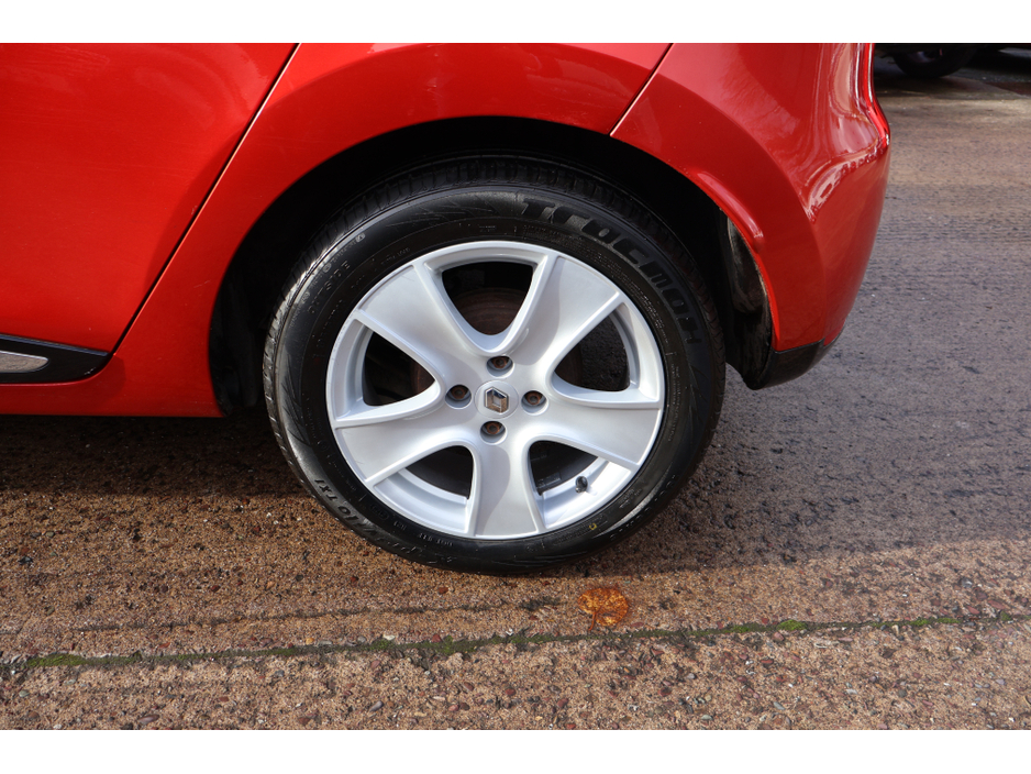 2017 Renault Clio DYNAMIQUE S NAV Low Mileage €10,995