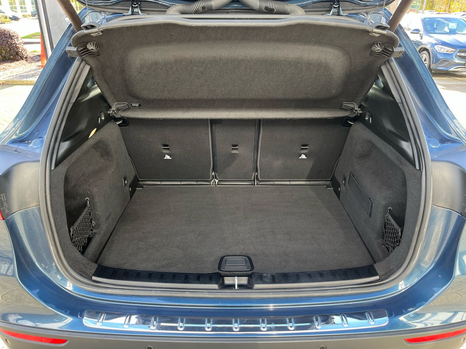 2021 Mercedes-Benz GLA Class - image 20