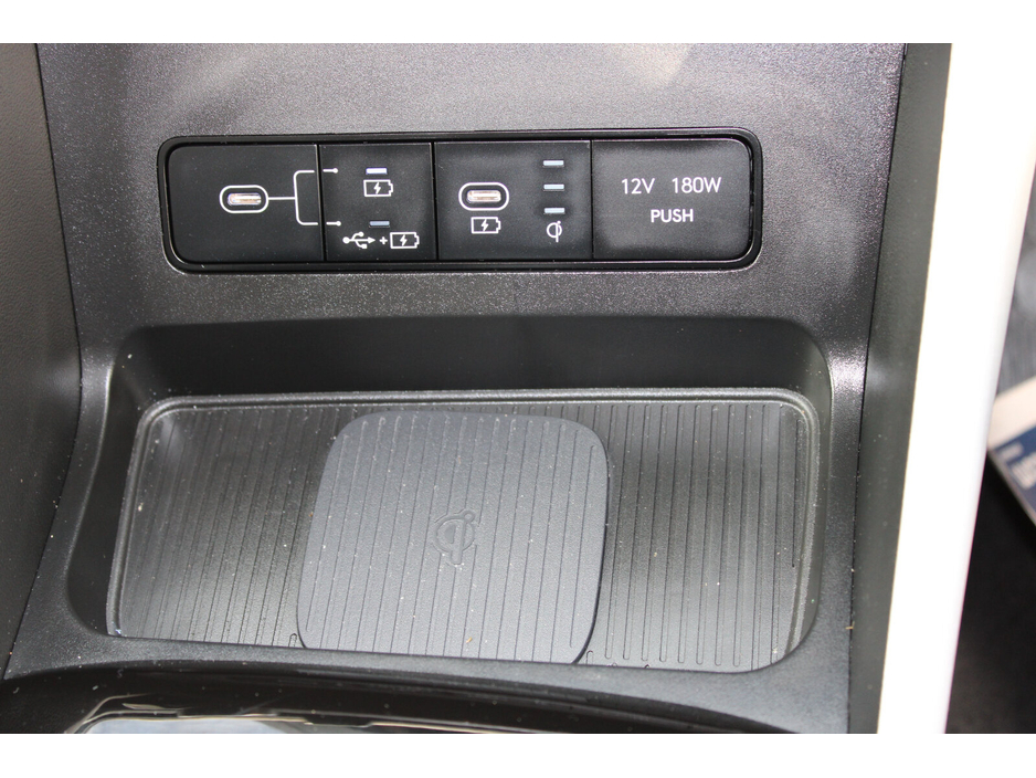 2025 Hyundai Tucson - image 19