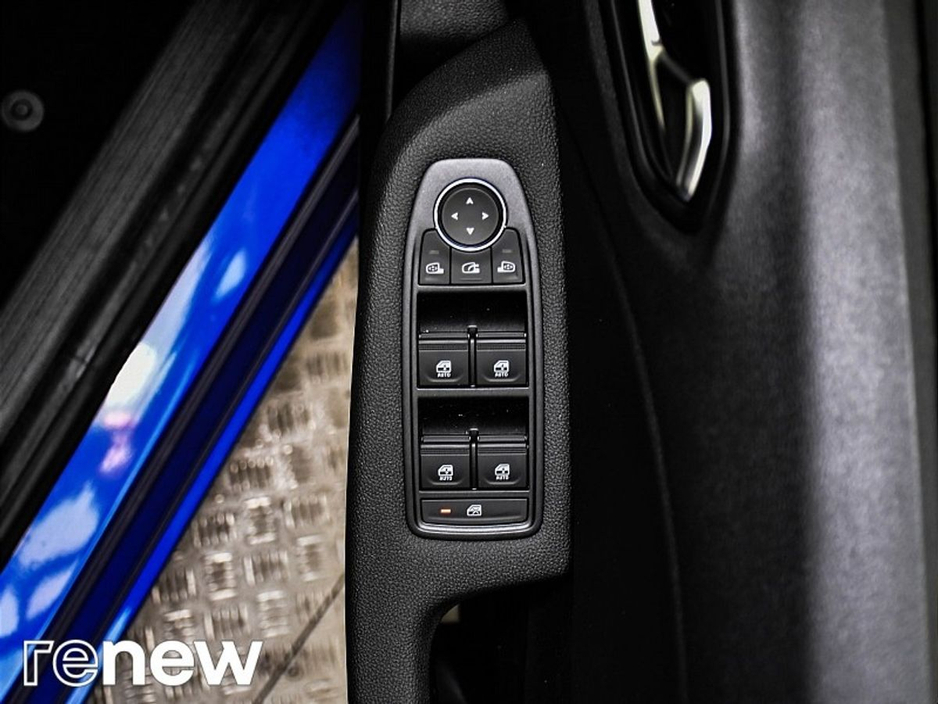 2025 Renault Clio - image 19