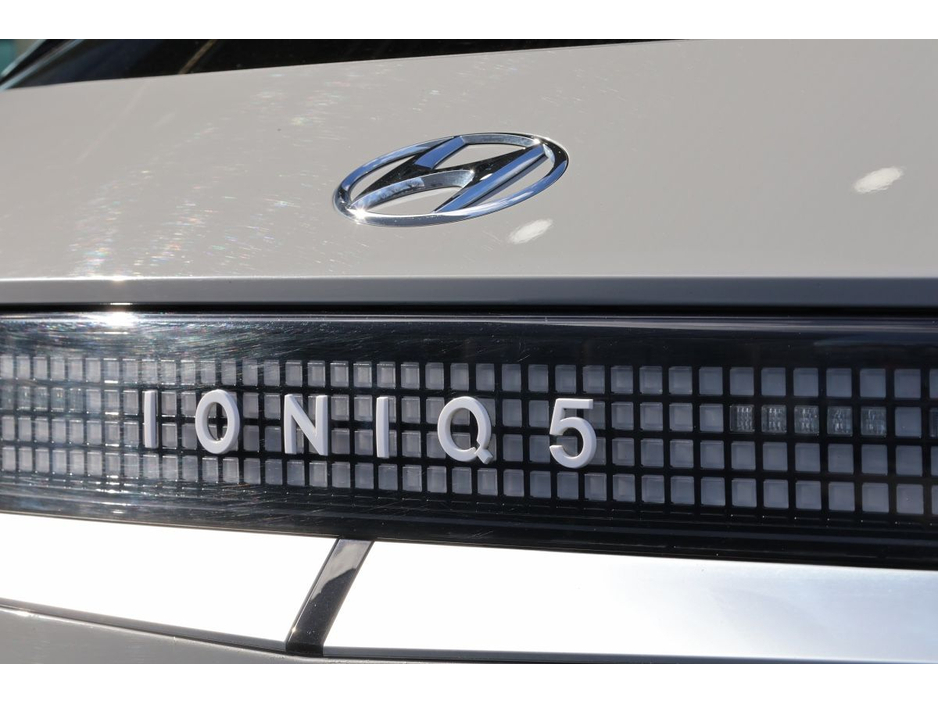 2023 Hyundai Ioniq 5 - image 7