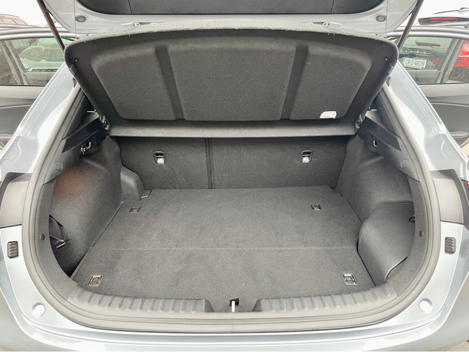 2024 Kia XCeed - image 24